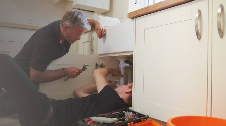 Professional burst pipe repair services in Borger, TX